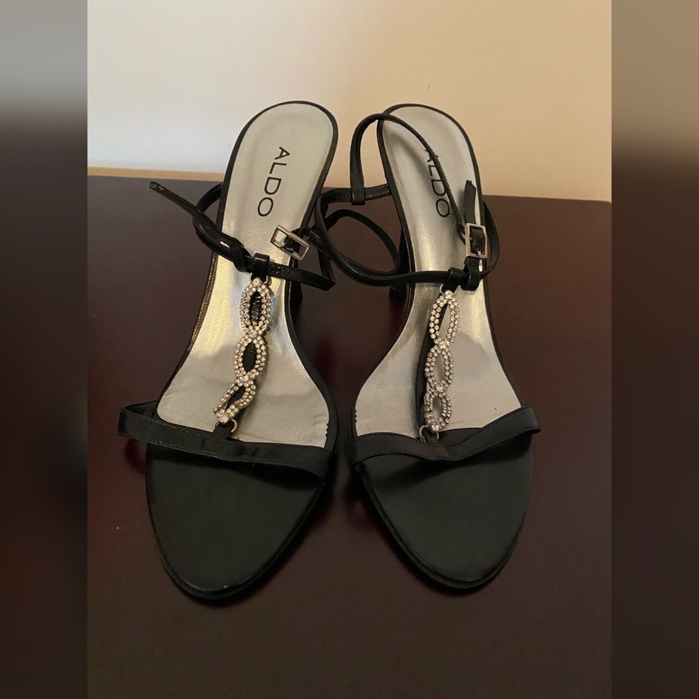 Aldo Sandals